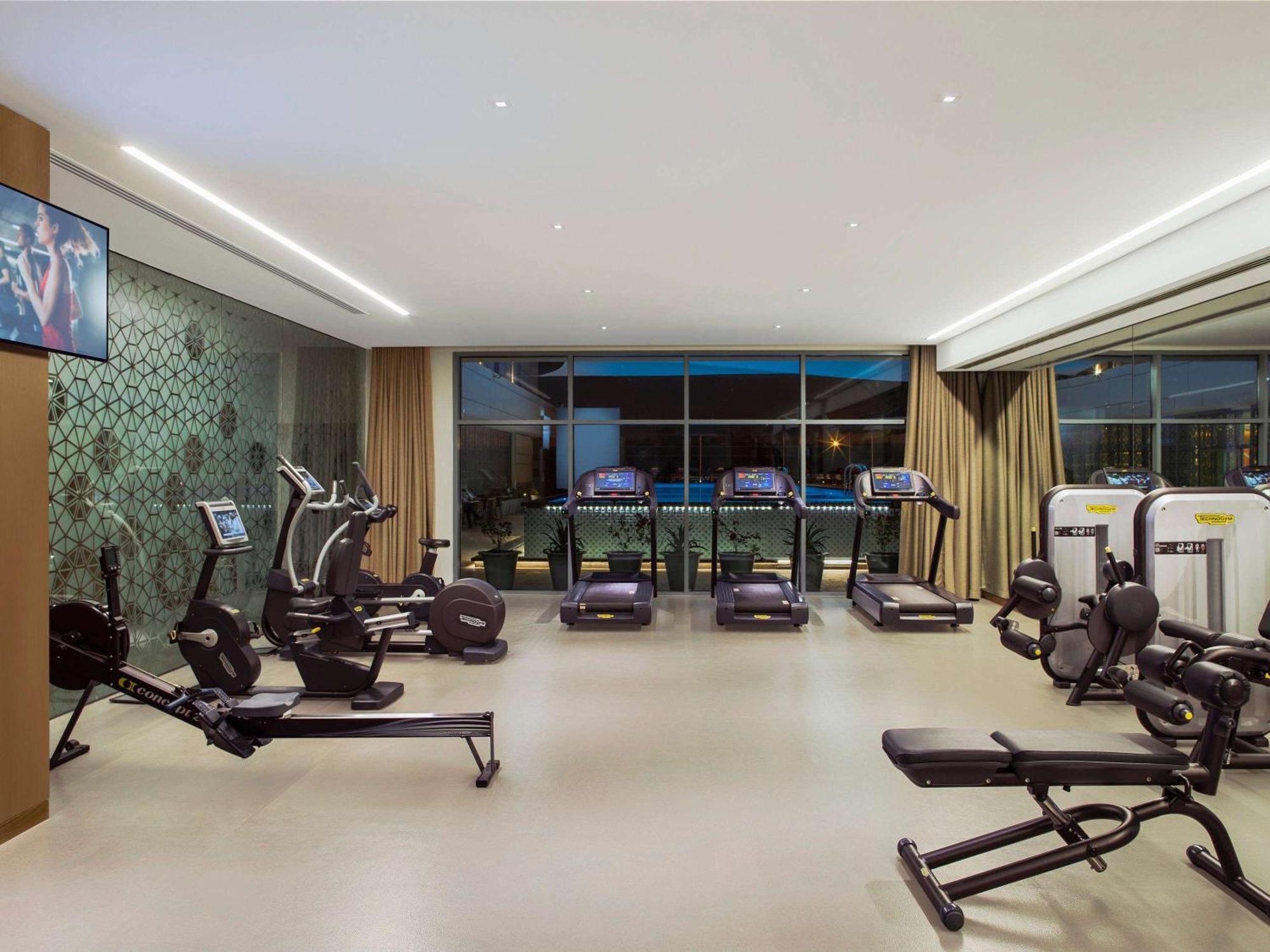 Novotel Airport Hotel Mascate
