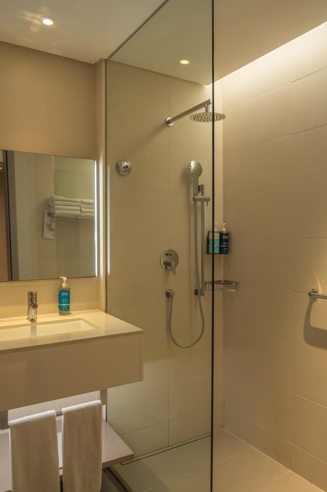 Novotel Airport Hotel